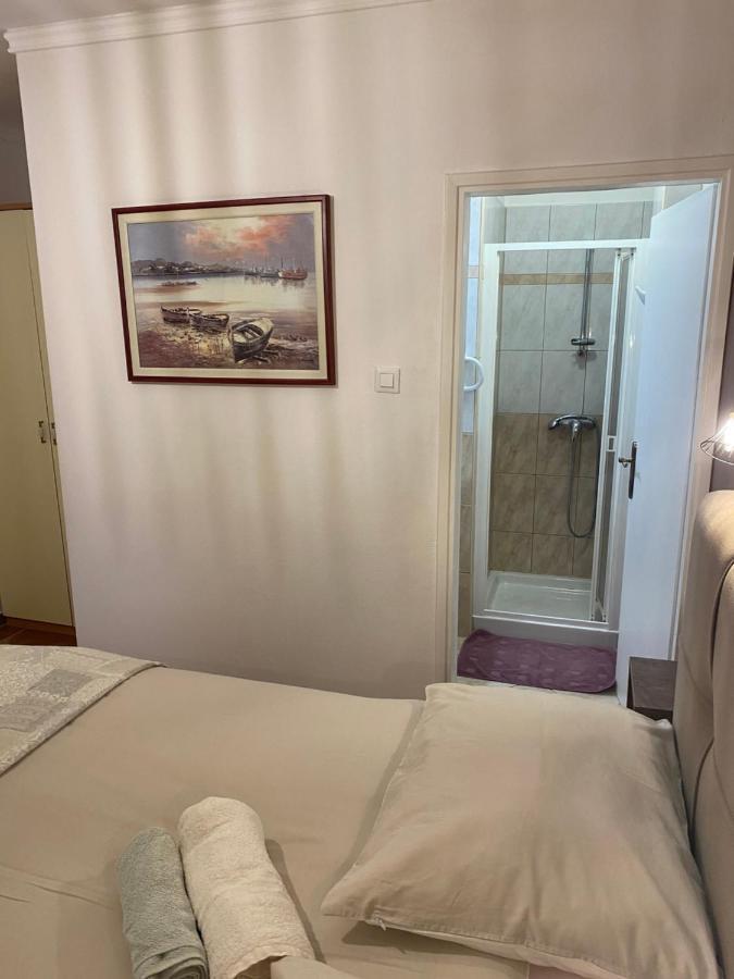 Apartments Oliva Πόρετς Εξωτερικό φωτογραφία