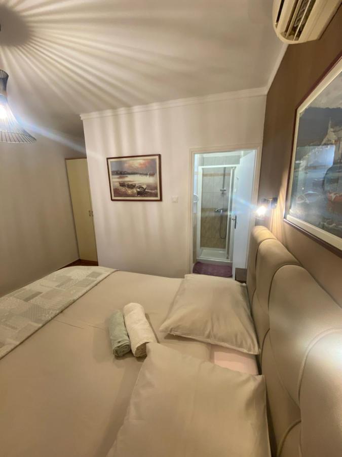 Apartments Oliva Πόρετς Εξωτερικό φωτογραφία