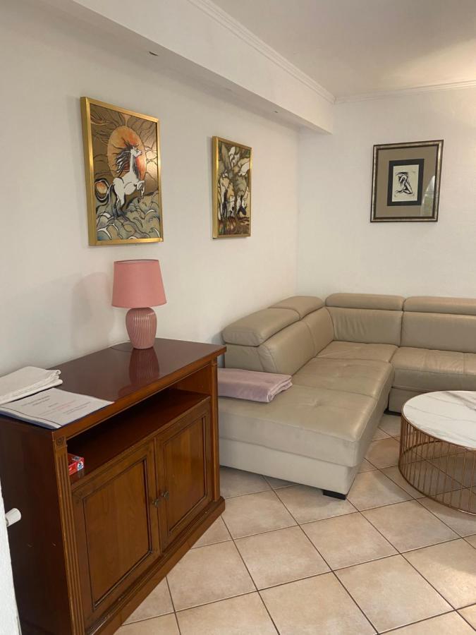 Apartments Oliva Πόρετς Εξωτερικό φωτογραφία