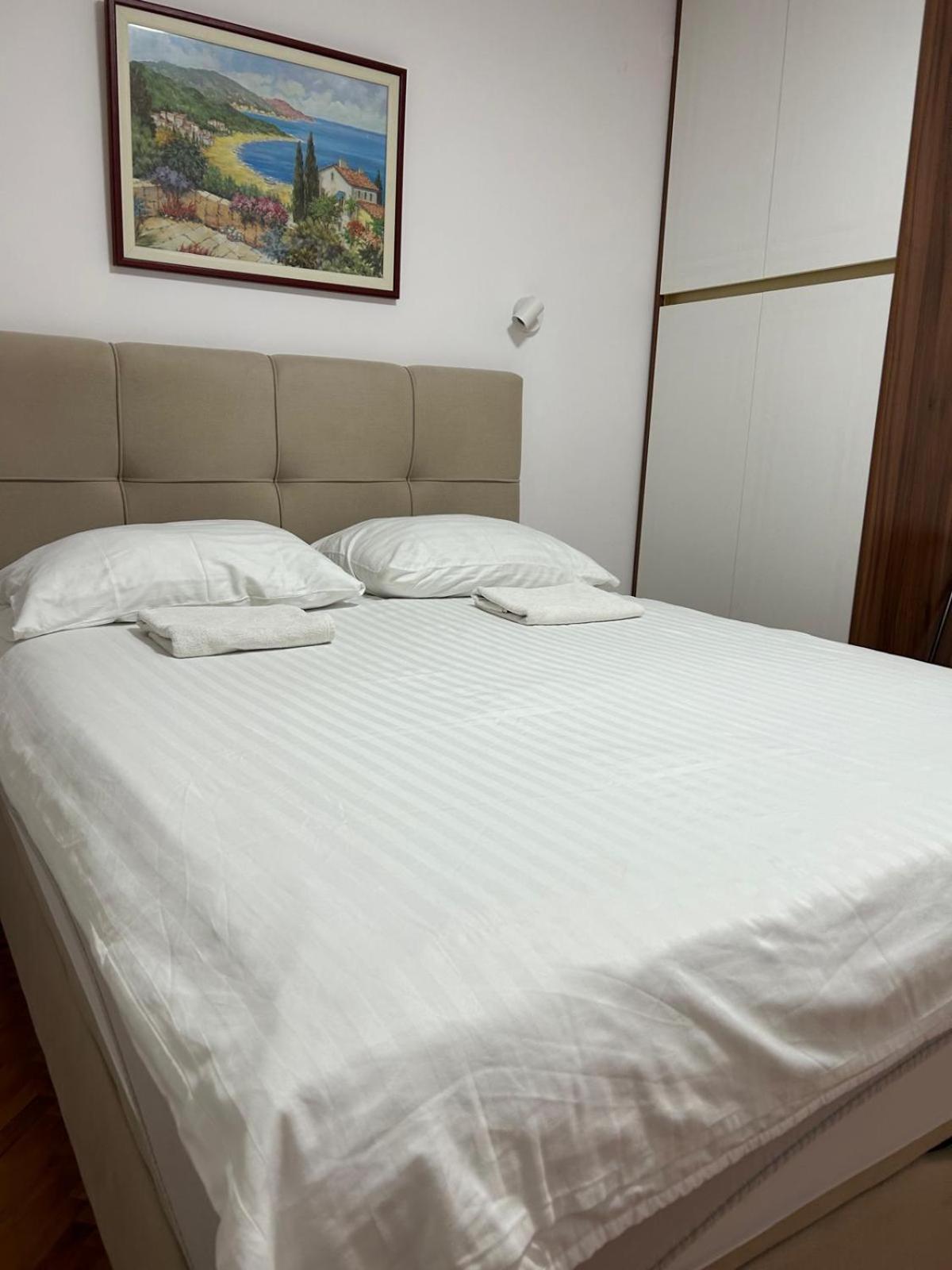 Apartments Oliva Πόρετς Εξωτερικό φωτογραφία