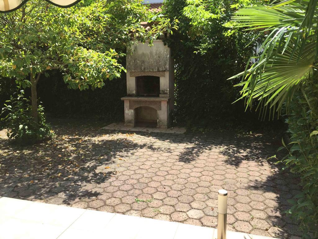 Apartments Oliva Πόρετς Εξωτερικό φωτογραφία